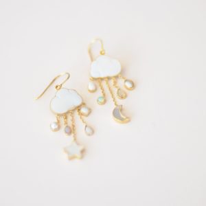gold plated cloud and rain shaped hook earrings.